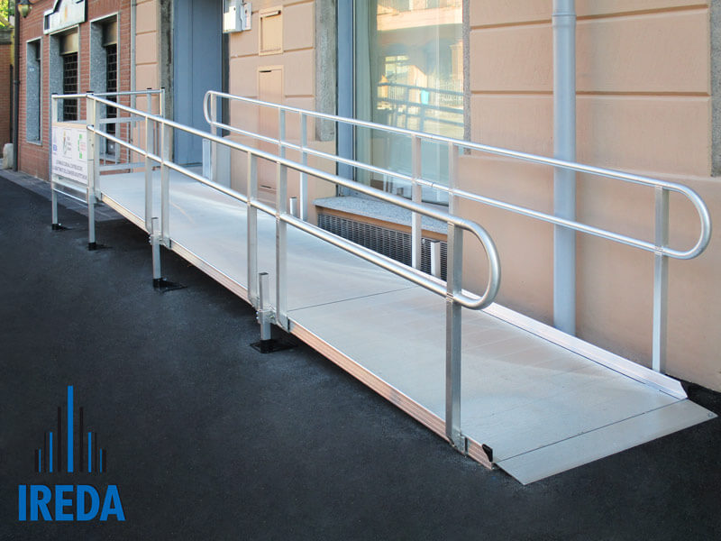 Rampe Disabili Farmacie Peschiera Borromeo Installazioni Ireda Access 06