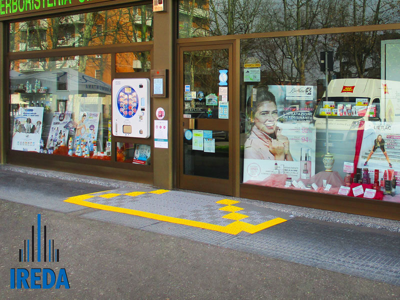 Rampe Disabili Farmacie Peschiera Borromeo Installazioni Ireda Excellent 03