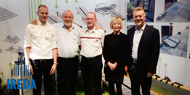 Stand sulle rampe componibili in polietilene. Fiera internazionale REHACARE 2018 - Dusseldorf Germania