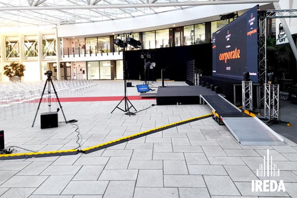 Scivolo disabili al World Join Center