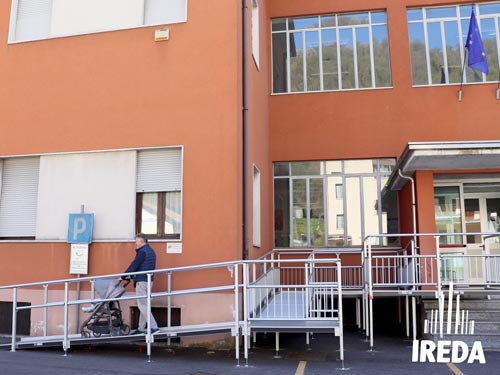Pedana Modulare Alluminio O Acciaio Vestone Scuola