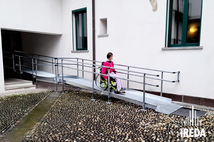 Pedana Per Disabili Modulare: con disabile