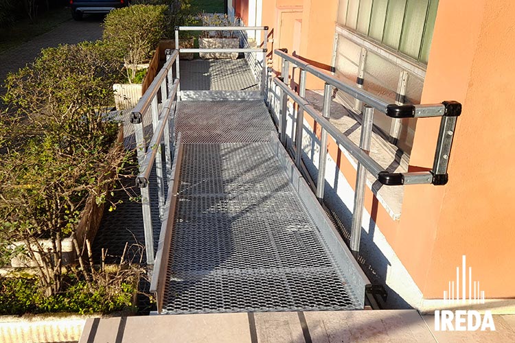 Rampe fai da te per disabili condominio a Lainate