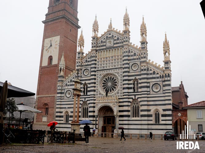 Roma e il Giubileo 2025: facciata Duomo di Monza