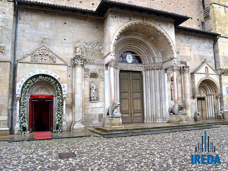 Roma e il Giubileo 2025: facciata Duomo di San Donnino a Fidenza