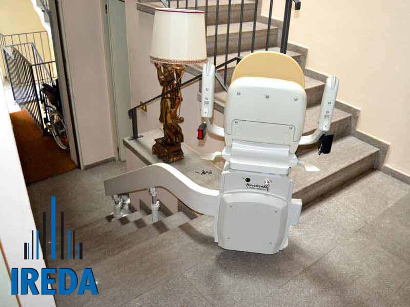 Servoscale a poltroncina in appartamento Servoscale a poltroncina in appartamento