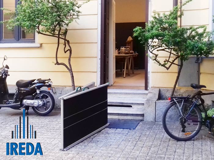 Rampa portatile per disabili IREDA Stepless Folding
