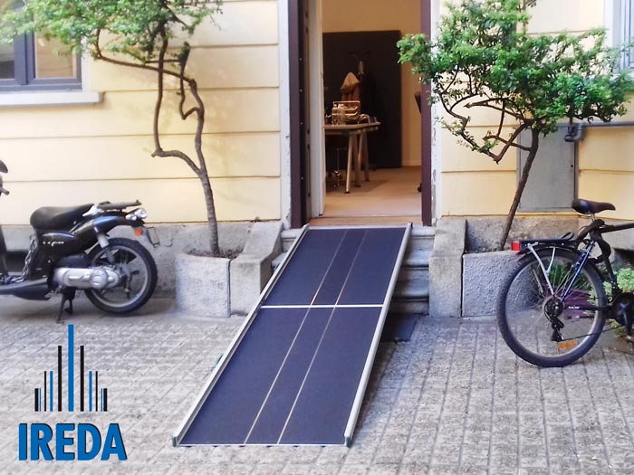 Rampa portatile per disabili IREDA Stepless Folding