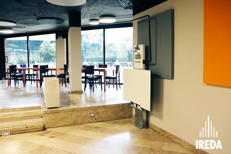 Noleggio Mini Elevatori Per Disabili Milano Slim Lift Milano - chiuso