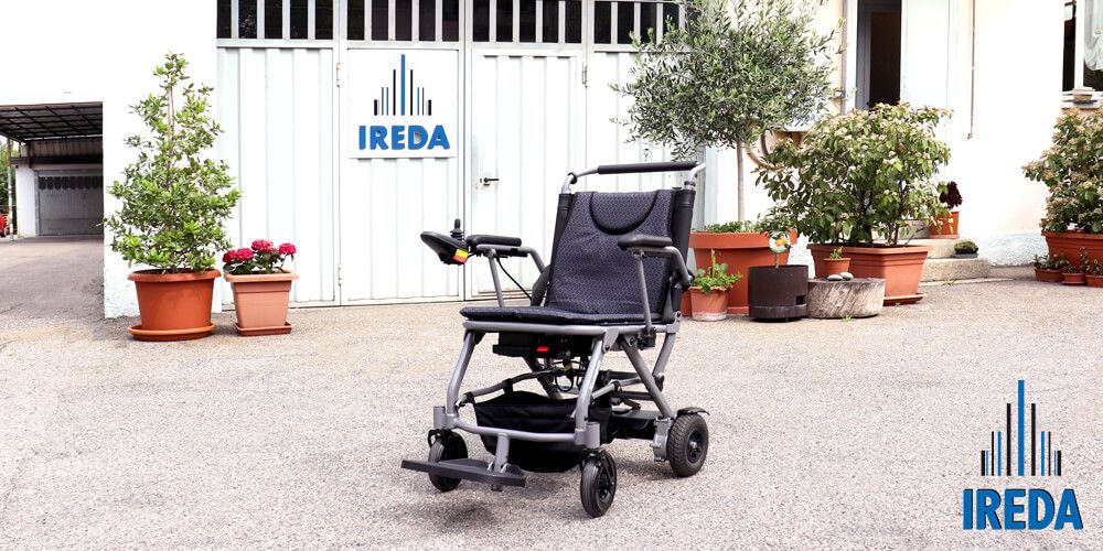 Carrozzine Elettriche per Disabili Milano - Carrozzina Elettrica IREDA Kompas