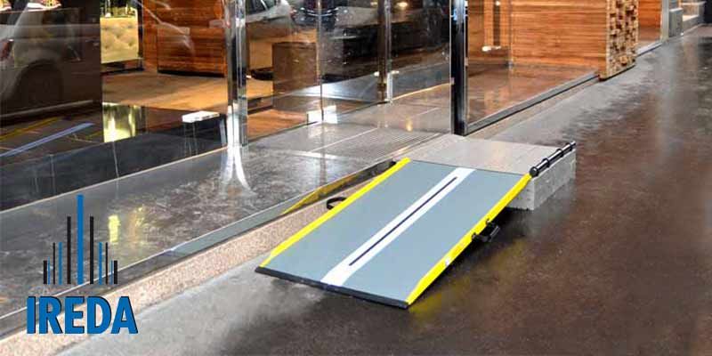 images/news-images/rampa-mobile-con-pianerottolo-negozio-header.jpg
