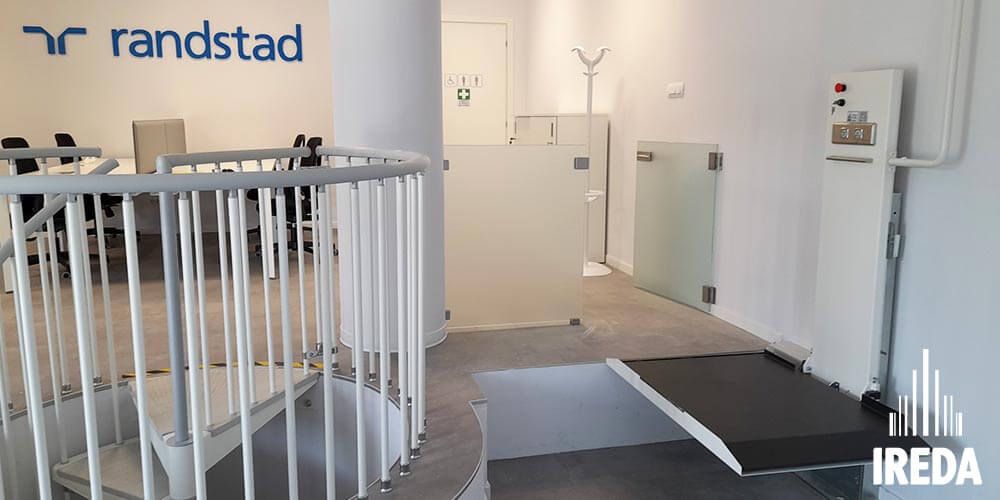 Ausili per Anziani e Disabili Installati in Due Sedi Randstad