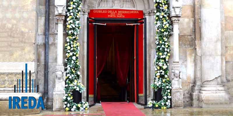 images/news-images/rampa-modulare-accesso-porta-santa-header.jpg